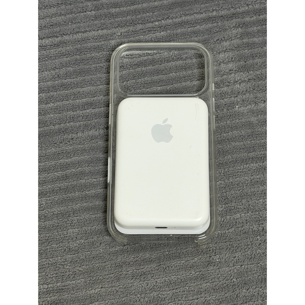 Apple iPhone Air MagSafe Battery, Fast Wireless Charging With iPhone 17 Pro Cas,